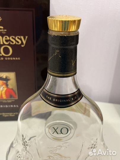 Бутылки, коробки пустые Hennessy