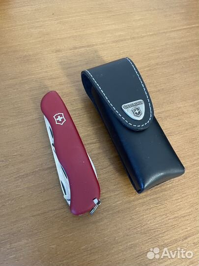 Нож складной мультитул Victorinox Swiss Champ