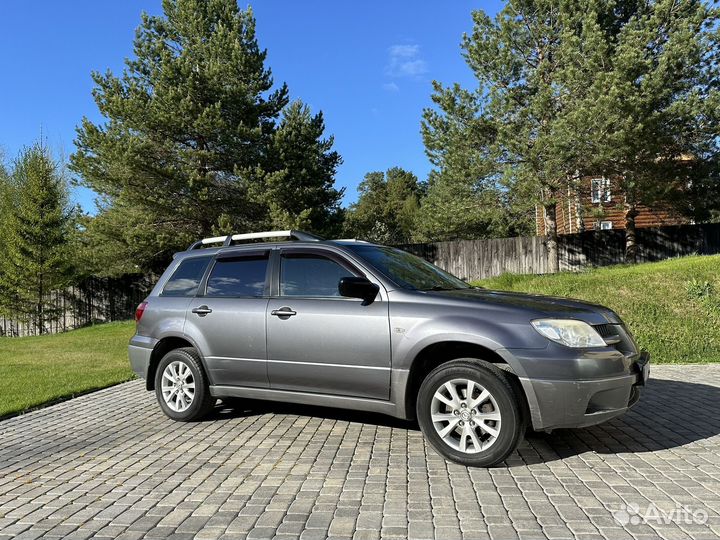 Mitsubishi Outlander 2.0 МТ, 2007, 231 000 км