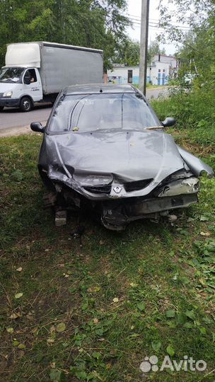 Renault Megane 1.4 МТ, 2002, битый, 251 000 км