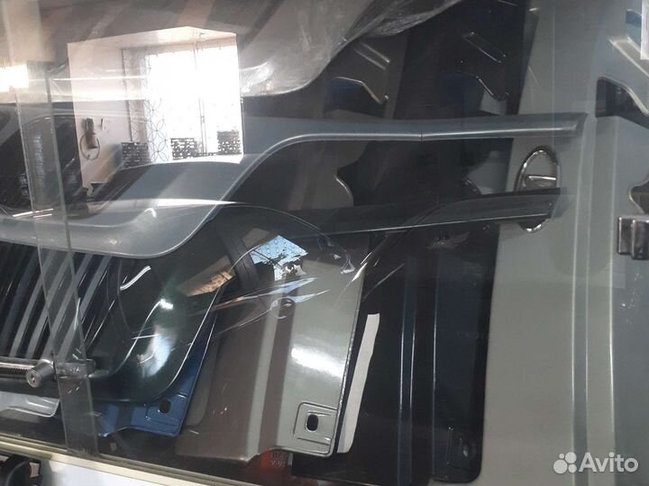 Решётка радиатора 2110. Новая заводская и Аля BMW