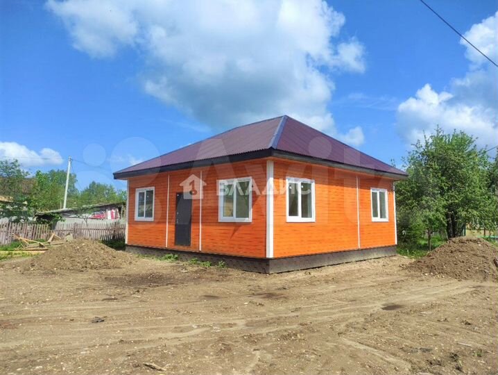 Дом 76 м² на участке 7 сот.