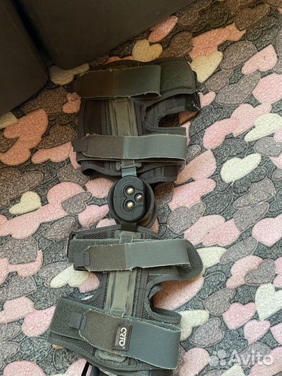 Ортез на коленный сустав