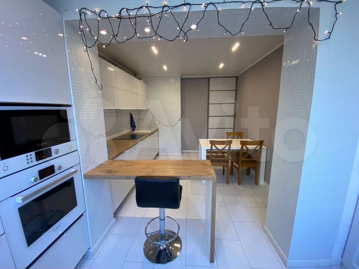 3-к. квартира, 69,5 м², 2/5 эт.