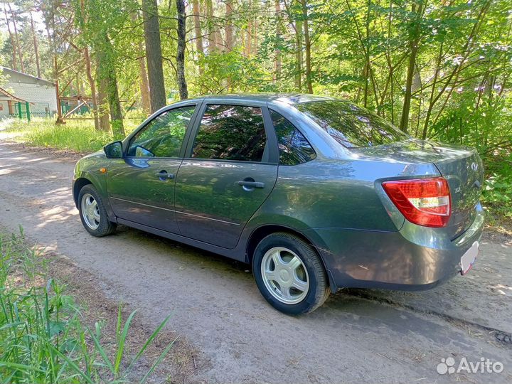 LADA Granta 1.6 МТ, 2017, 90 200 км