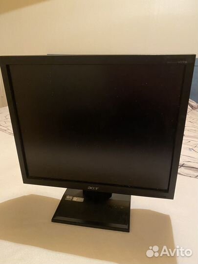 Монитор Acer v173 a