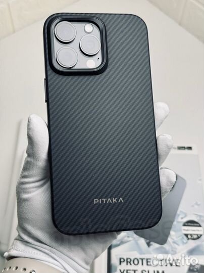 Защитный чехол Pitaka 600D на iPhone 15 Pro Max