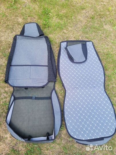 Чехлы на автомобильные сидения универсальные