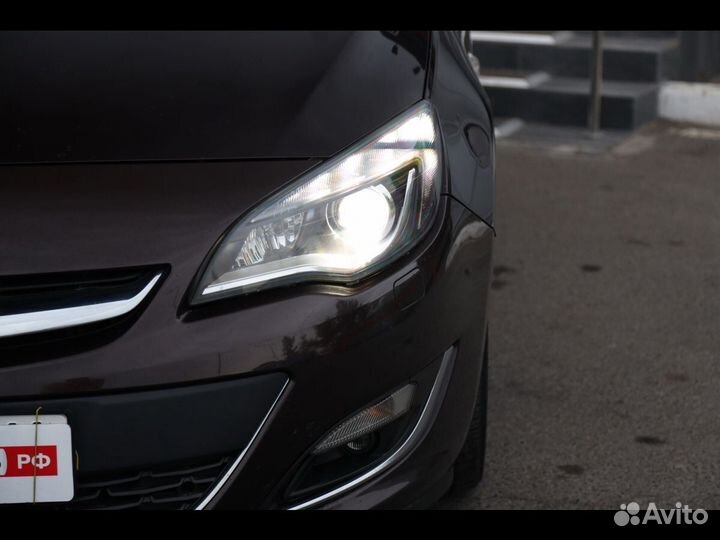 Opel Astra 1.6 МТ, 2014, 132 000 км