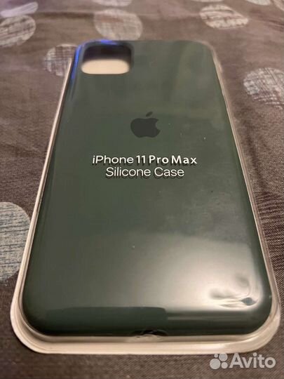 Чехол на iPhone