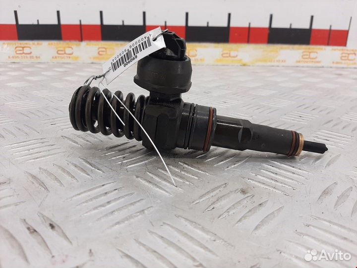 Форсунка для Volkswagen Golf 4