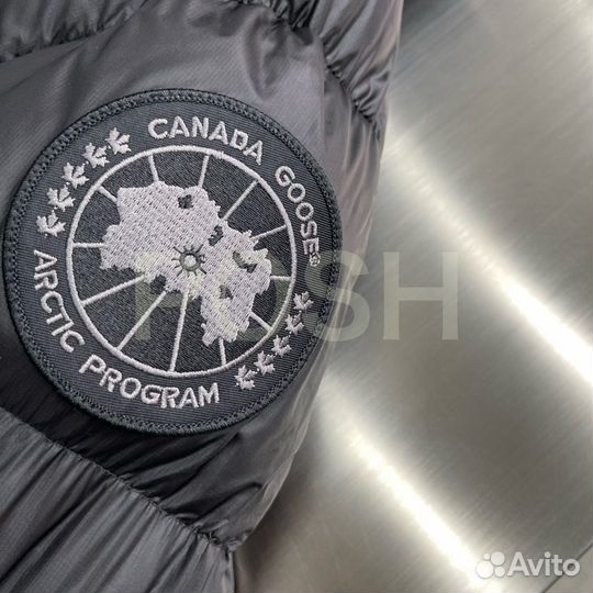 Пуховик Canada Goose