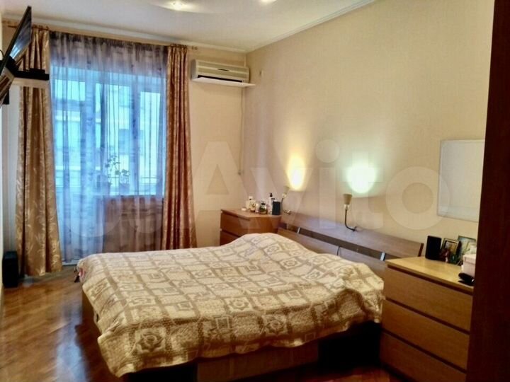 2-к. квартира, 85 м², 3/5 эт.