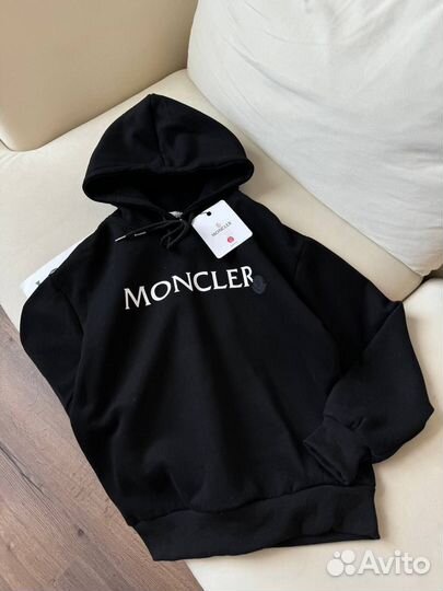 Костюм Moncler