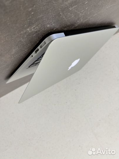 Apple MacBook Air 13 2017 8/256GB