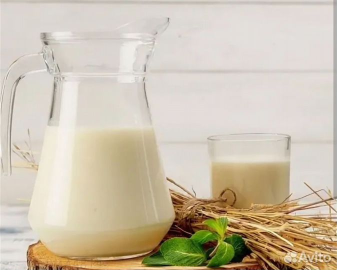 Молоко коровье домашнее