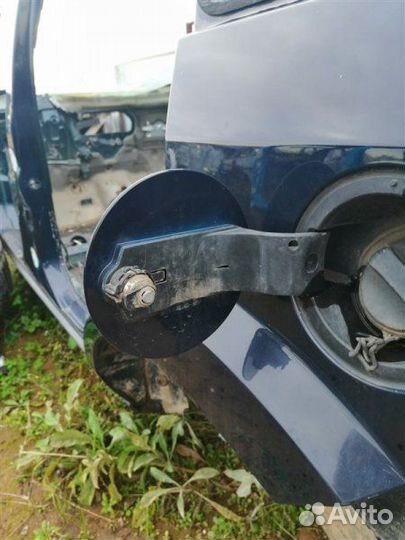 Лючок бензобака Ford Fusion CBK fxja 2007