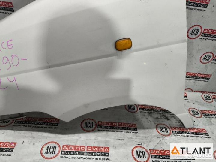 Крыло переднее левое toyota lite ACE