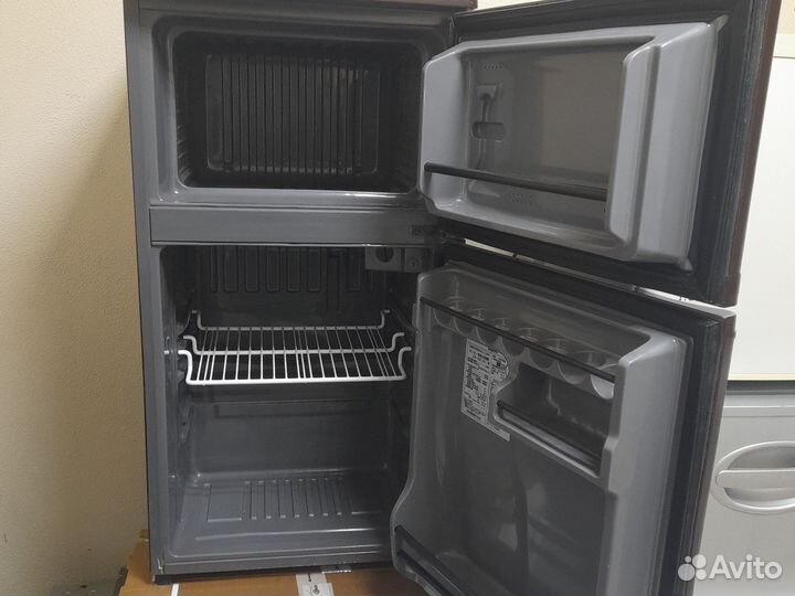 Минихолодильник sanyo. Гарантия. Доставка
