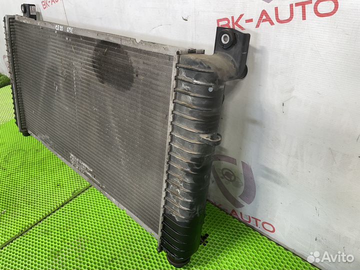Радиатор охлаждения двс Cadillac Escalade GMT800