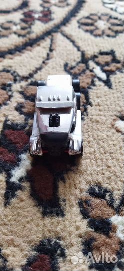 Машинки хотвилс