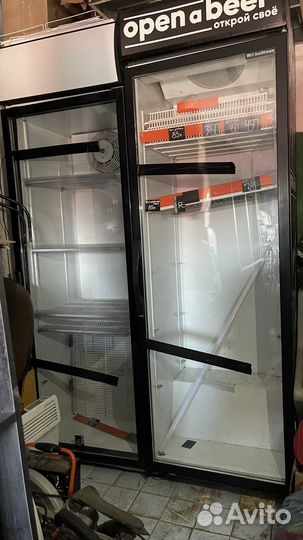 Холодильный шкаф