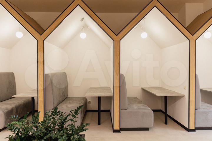 Офис, 82 рабочих места