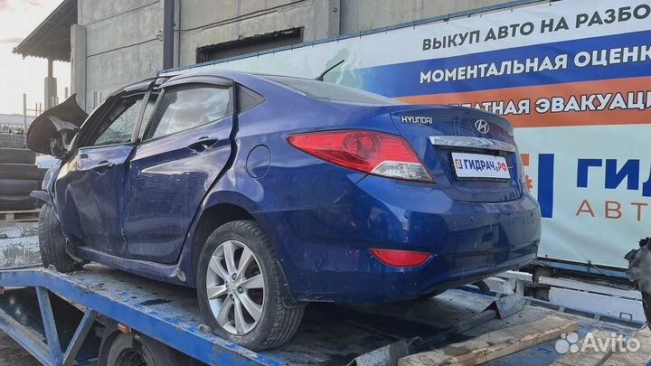 Направляющая стекла двери задней левой Hyundai Solaris (RB) 83535-1R000