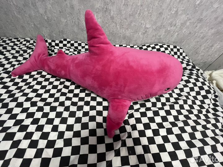 Акула из икеи