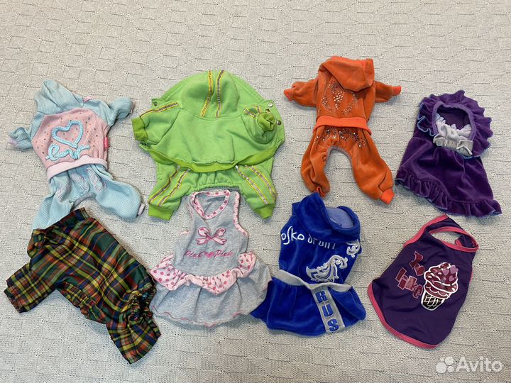 Вещи на маленьких собак