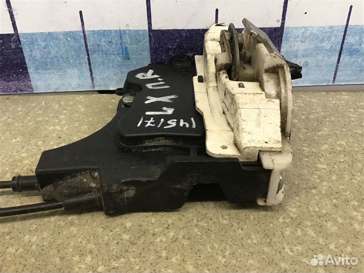 Замок двери передней правой Mitsubishi Lancer (CX