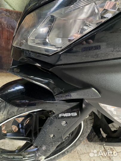Kawasaki ninja 300