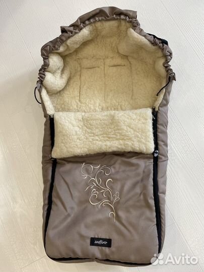 Зимний конверт в коляску на овчине