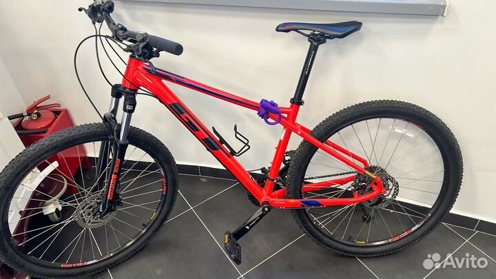 Велосипед GT Avalanche comp