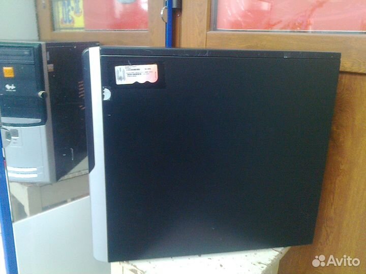 Корпус inwin + лицензионная Windows 7 PRO genuine