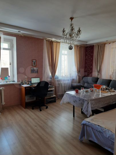 3-к. квартира, 63,4 м², 2/2 эт.