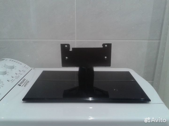 Подставка для Panasonic TX-LR32X5
