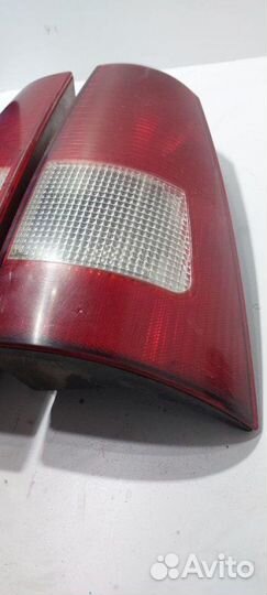 Фонари задние Ford Focus 1998-2004