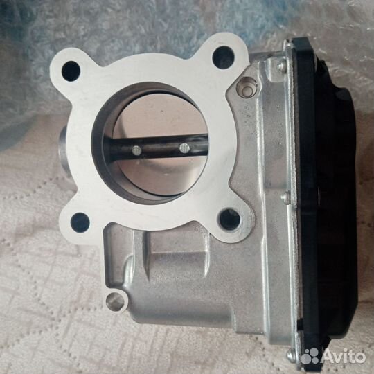 Дроссельная заслонка