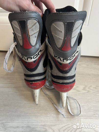 Хоккейные коньки bauer