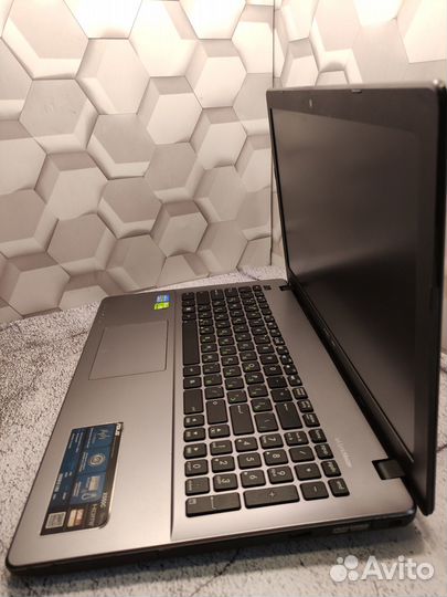 Игровой Asus intel/Nvidia 2GB/SSD/6GB/500GB/15.6