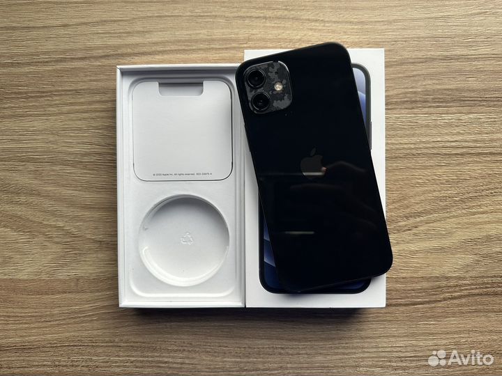 iPhone 12 на 128 гб