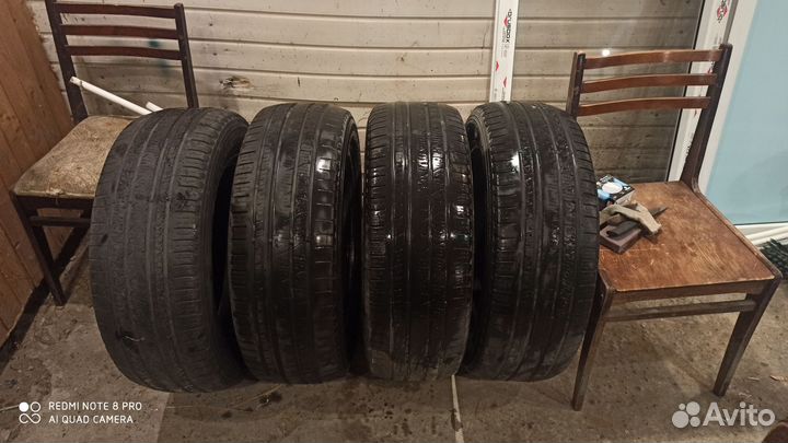 Pirelli Carrier 225/65 R17