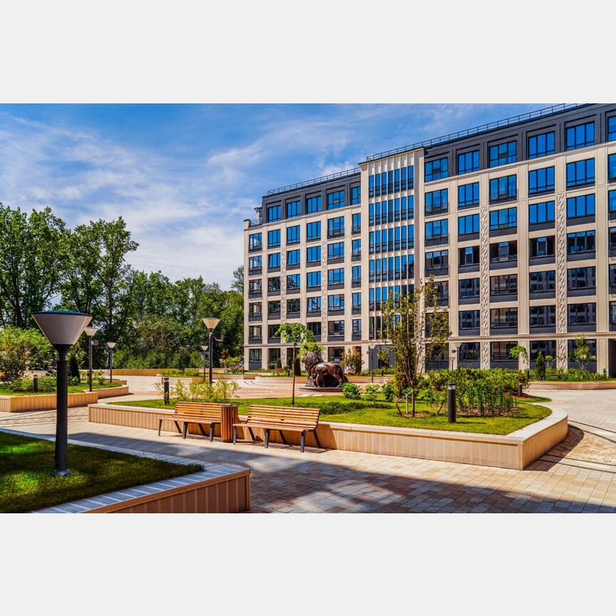 3-к. квартира, 122,8 м², 3/8 эт.