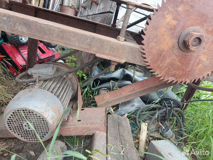 Станок самодельный 380в, можно отдел двига или вал