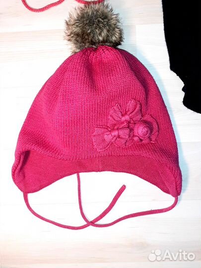 Шапки детские новые Финляндия, Чехия на 1-2 года