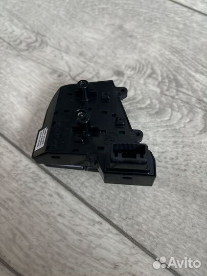 Кнопки мультируля Solaris