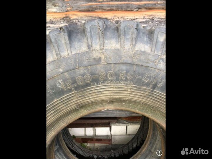 Омскшина Я-192 12.00/20 R20