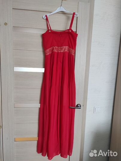 Платье вечернее