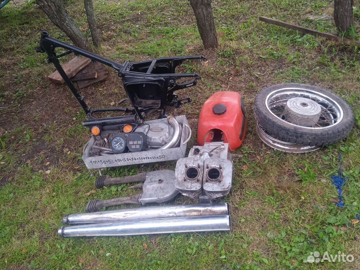 Запчасти на Иж